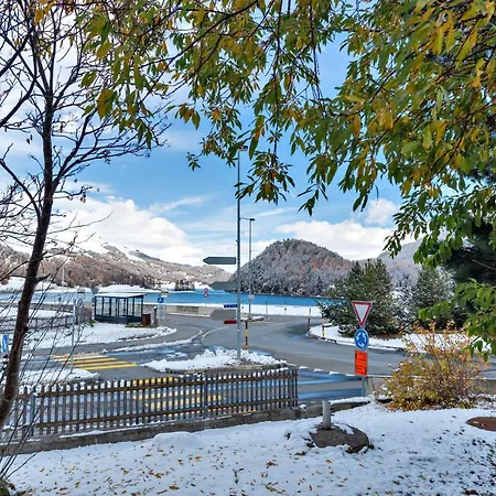 アパート Silva Appartments And