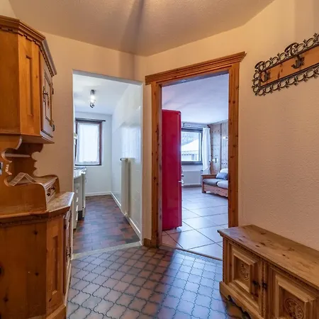 Silva Appartments And *