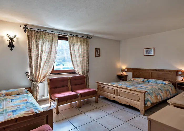 Apartment Silva Appartments And Silvaplana